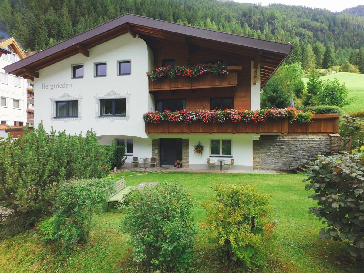 Haus Bergfrieden *